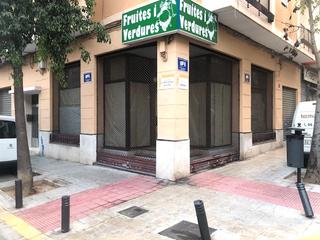 Local Comercial  Carrer de sedav. gran oportunidad en torrente! local esquinero de 240 m!
