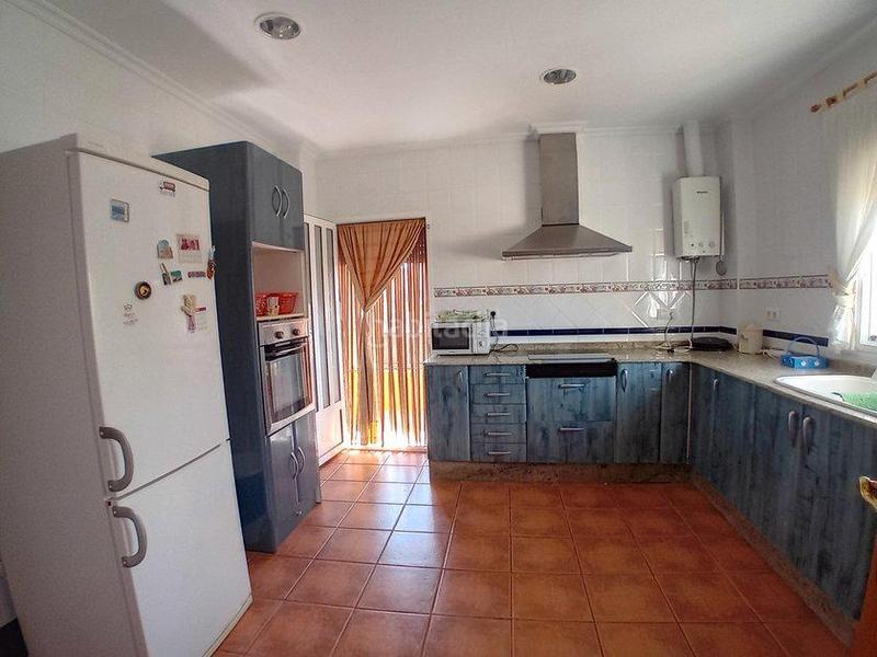 Foto 2b0e9023-6d08-4e9b-8aa8-10e6e44cb5bd. Chalet  urbano en montserrat en Monserrat