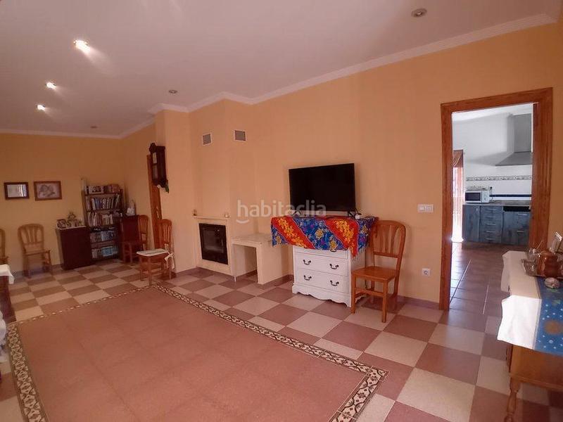Foto 57f7dbd2-b226-4896-858f-1ca233760674. Chalet  urbano en montserrat en Monserrat
