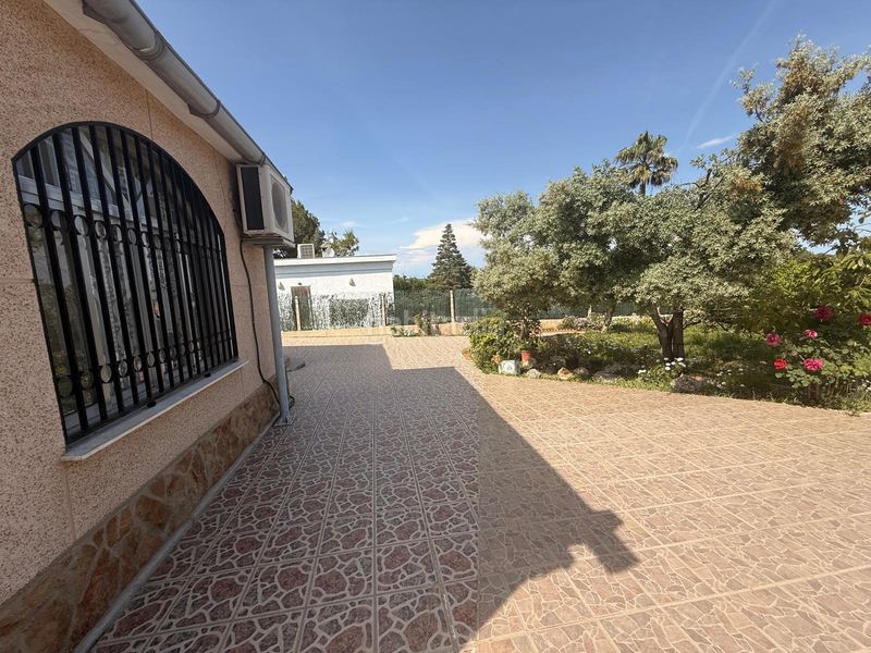 Foto faf3324d-4cbb-4b09-a882-5baf826f1cd6. Xalet amb aparcament piscina a Monserrat