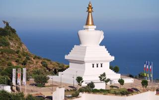 Miete Etagenwohnung  Pasaje la rinconada. Alquiler larga temporada piso 2 dormitorios amueblado benalmaden