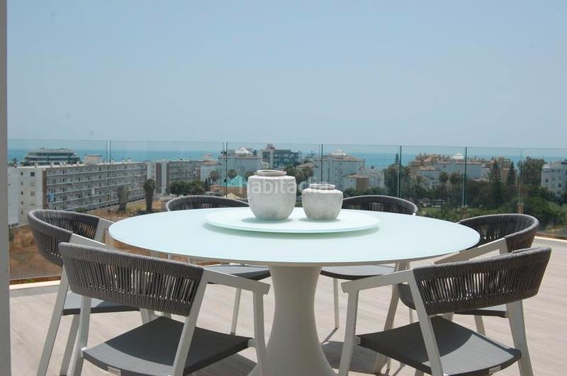 Foto 713892da-4d94-4012-88ae-6f8b46841c26. Attico 126m<sup>2</sup> con riscaldamento parcheggio piscina in Playamar - Benyamina Torremolinos