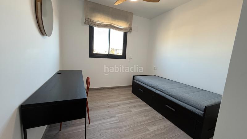 Foto adae46b7-2d1e-4bc7-9ffa-2496037d61ce. Alquiler piso alquiler 3 dormitorios larga temporada en Torremolinos