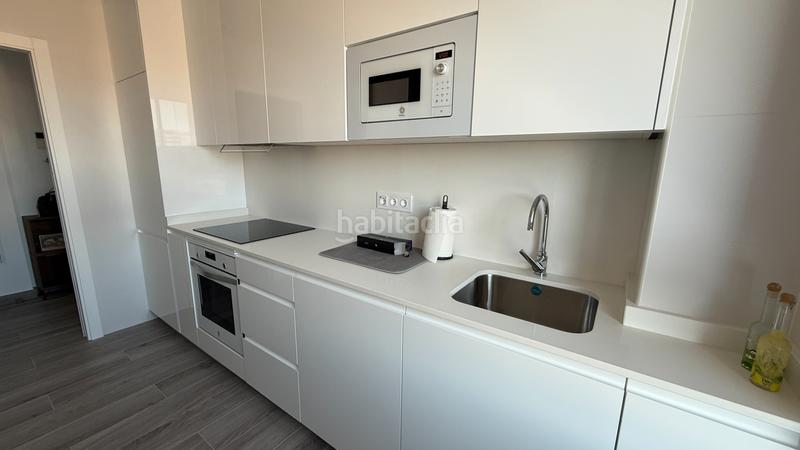 Foto 340d0a66-dc16-4233-a123-99fc3b478729. Location appartement avec chauffage parking piscine dans Torremolinos
