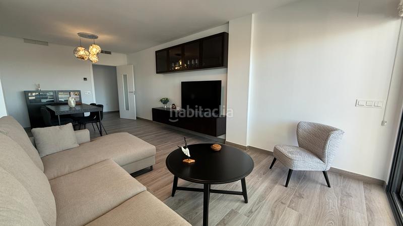 Foto 528f99e8-d81b-4f07-ae55-068ba97181e4. Location appartement avec chauffage parking piscine dans Torremolinos