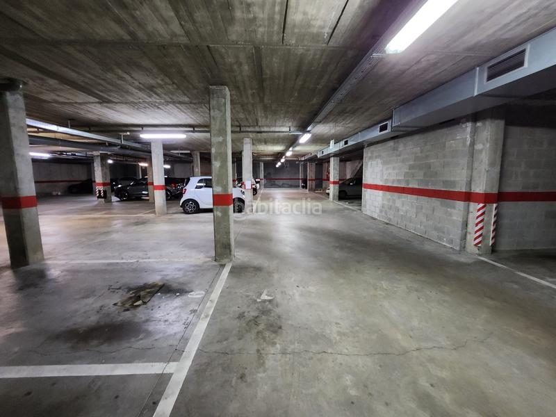 Foto 366c39e6-6371-4c12-b360-756ad3ca6b1f. Posto auto in carrer marquès de caldes de montbui 88 in Girona