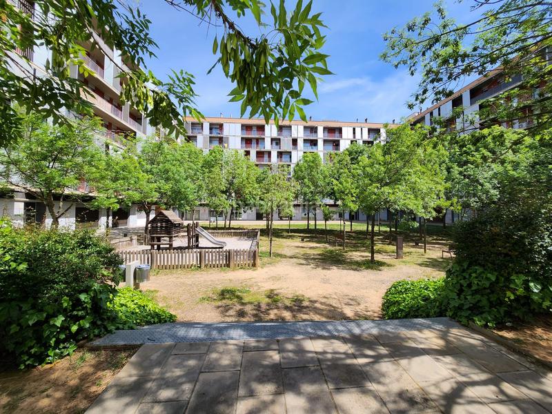 Foto 68d0aa93-16a6-474c-8b99-f6372996e4f0. Posto auto in carrer marquès de caldes de montbui 88 in Girona