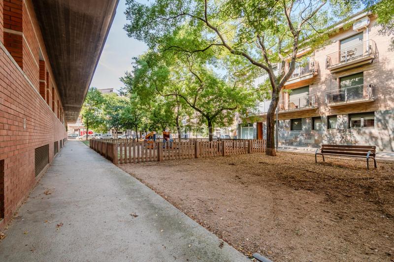Foto a3856170-f951-43d5-b7da-e52e56976af9. Àtic a carrer riu ser 6 a Eixample Sud-Migdia Girona