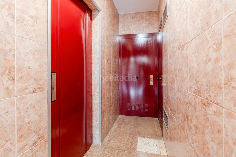Foto 3a2ddacd-1716-4246-85a5-e09783a47ee4. Pis a carrer del riu güell 152 a Can Gibert del Pla Girona