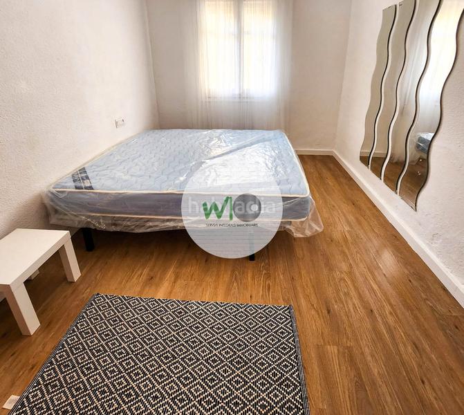 Foto b5358f4f-9c63-4910-9890-ea19936063fb. Miete etagenwohnung mit heizung in Eixample Nord Girona