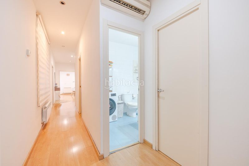 Foto 054fa0ce-7863-4399-97c5-3387de157a89. Pis a La Devesa Girona