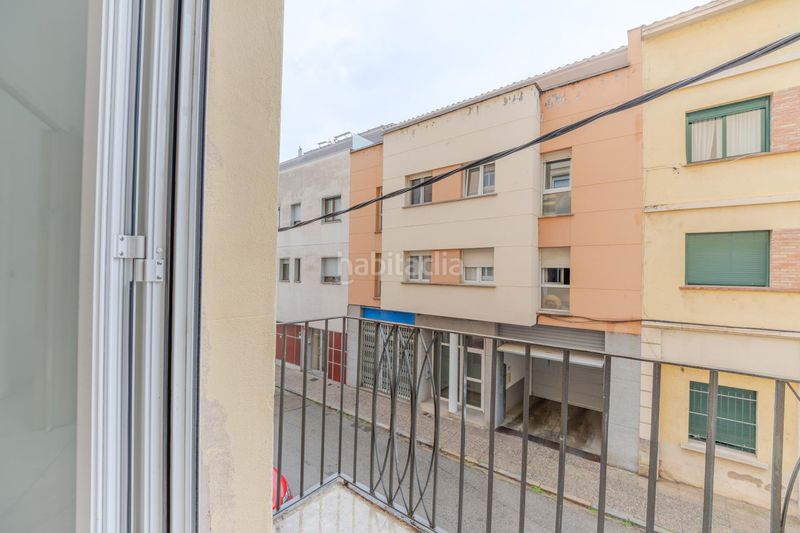 Foto bfc7eb7e-a586-41fa-8ea9-6c633d062133. Piso en Eixample Sud-Migdia Girona