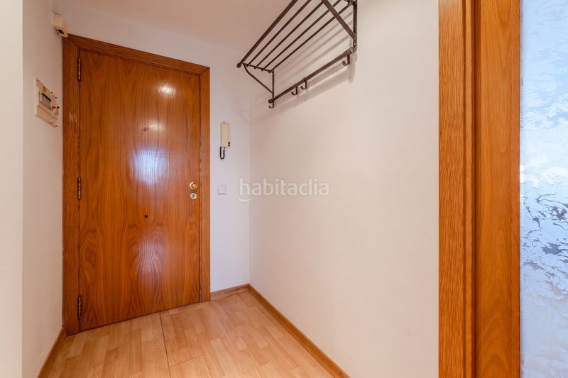 Foto 97b964d7-364c-4049-b082-b891fe3ef834. Pis amb calefacció aparcament a Eixample Sud-Migdia Girona
