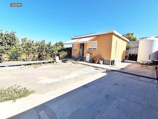Masía en Campanillas. Casa con terreno en campanillas