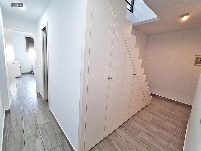 Foto 64ee751b-727c-4b60-9c18-4fdfab3bd982. Dúplex estupendo dúplex en churriana zona la noria en Málaga