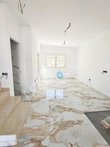 Foto bd3125c3-bd2d-4bcc-8205-20fd4ef245a3. Casa adossada amb aparcament a Campanillas Málaga