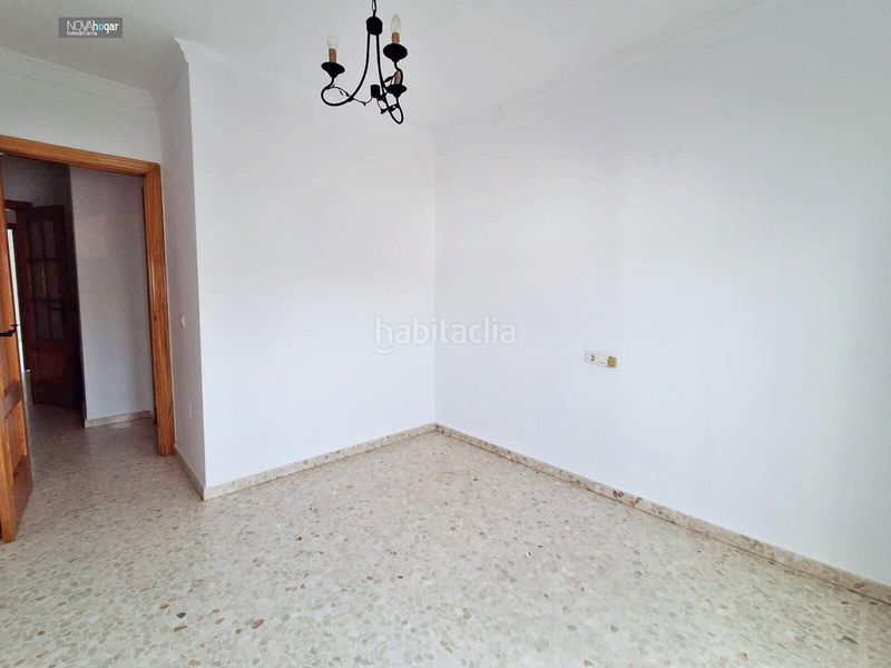 Foto 92f37458-87b3-4da2-a0b0-b811a3bb5124. Pis amb calefacció aparcament a estación de Cártama Cártama