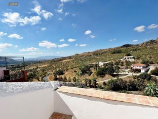Erdgeschoss in Álora. Exclusivo piso planta baja reformado