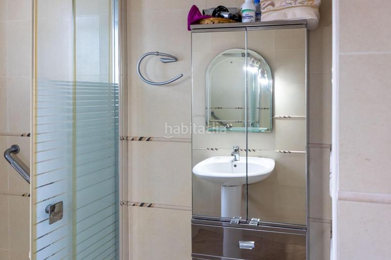 Foto 0b1bfb84-3869-4504-9024-de3bd2461f44. Piso amplio piso en avda buenos aires en Guadix