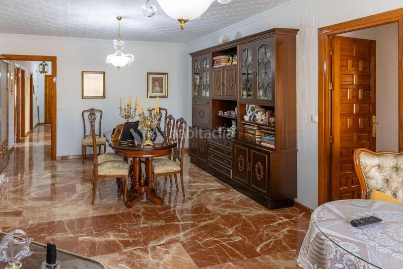 Foto 1f798395-47bb-472d-b013-8ead374c26e9. Piso amplio piso en avda buenos aires en Guadix