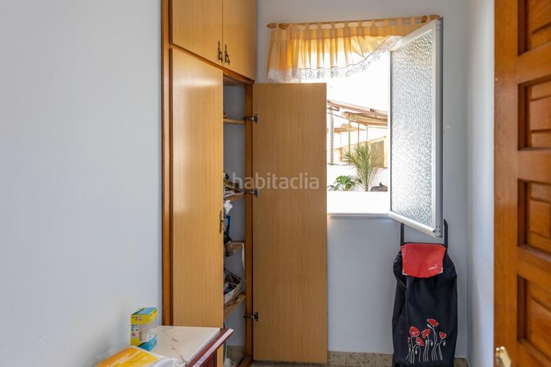 Foto 65be1869-794f-4ffc-b3a0-46993e0d36e0. Piso amplio piso en avda buenos aires en Guadix