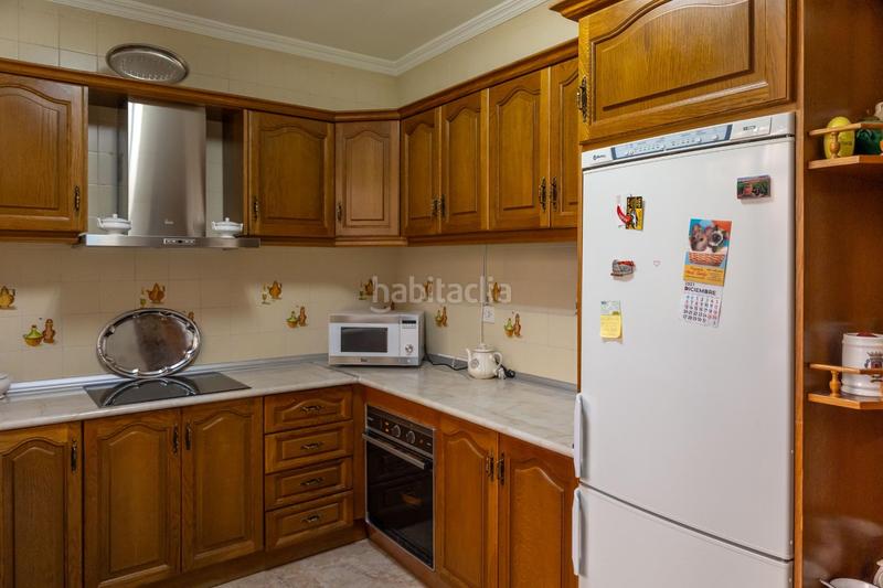 Foto dca32835-fa67-43c3-ba6e-4583c8903f65. Piso amplio piso en avda buenos aires en Guadix