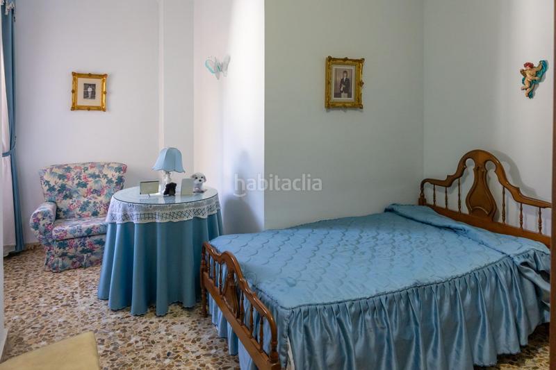 Foto fb524304-56d0-476a-8201-ad366b1cfca8. Piso amplio piso en avda buenos aires en Guadix