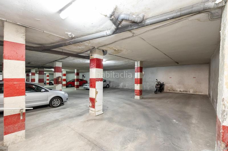 Foto 56b27978-b9df-467f-9300-fa42d4ca3abb. Car parking in Plaza de Toros Granada