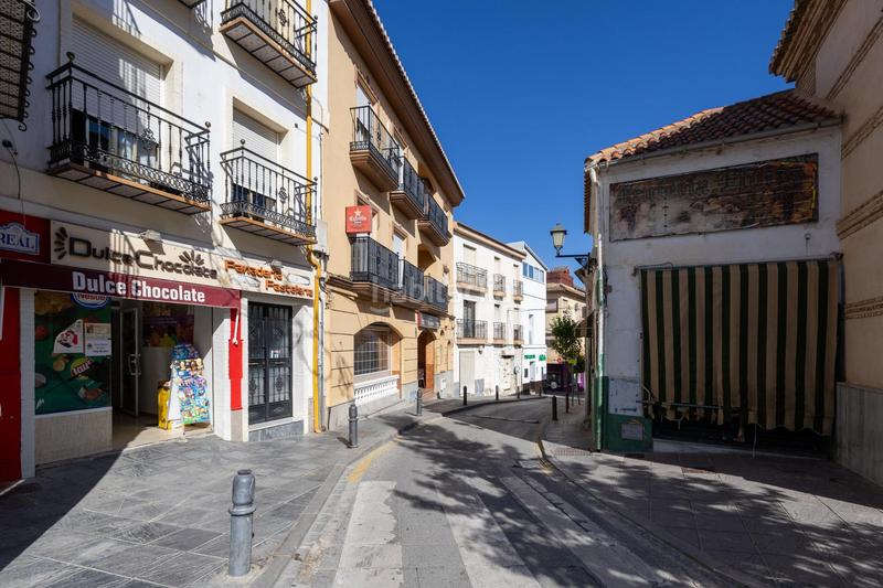 Foto a11d25d3-8b71-49f3-9b05-231ac89d6bac. Chalet with parking in Ayuntamiento Alhendín