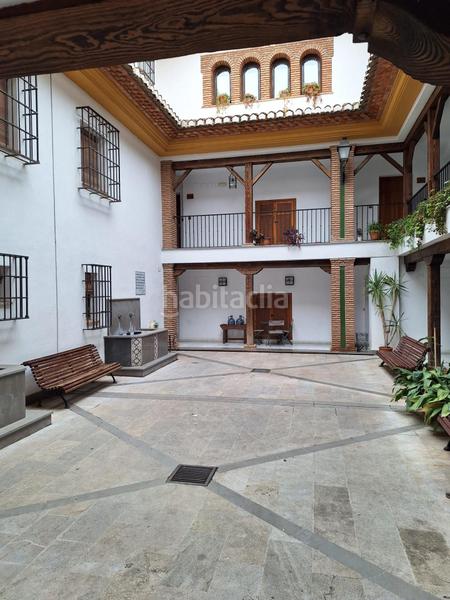 Foto c1b537dc-b2db-41f1-afab-c068844fa667. Alquiler local comercial  a la entrada de la zubia en Zubia (La)