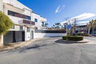 Xalet  Calle milonga. Exclusiva casa en huetor vega