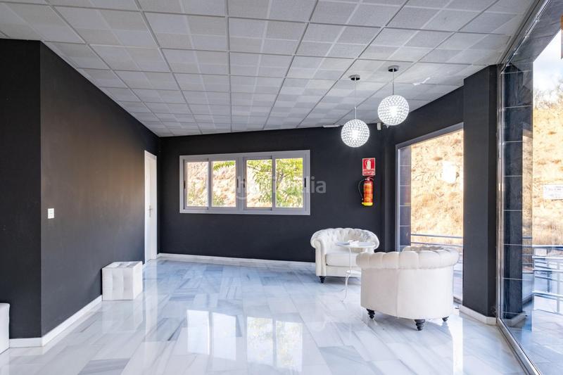 Foto 4b0cf125-4941-4ea0-bfe3-7c99eb240ebe. Bâtiment à usage industriel dans Centro - Sagrario Granada