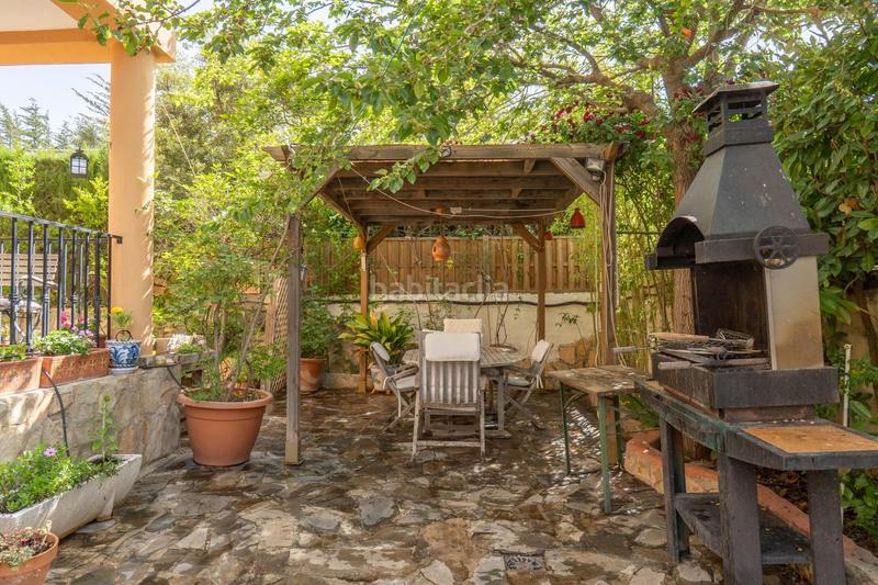 Foto b514a9db-9136-46c9-a26b-4a9572226b7f. Chalet precioso chalet independiente con piscina en Cumbres Verdes en Zubia (La)