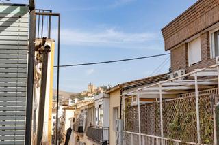 Attico  Calle guila. tico a reformar junto al palacio de los patos
