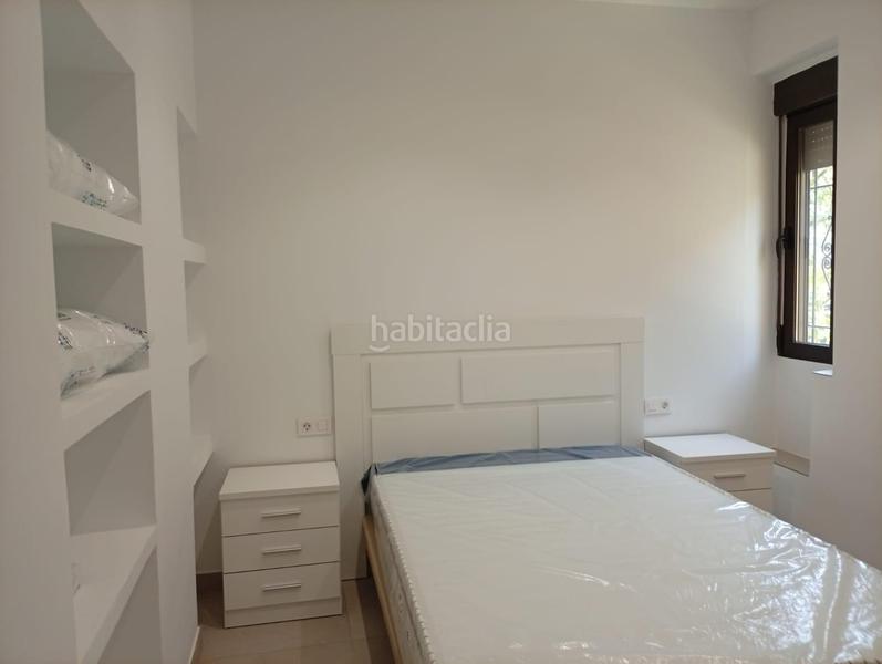 Foto a63154e5-6f05-4502-a774-a7512e254a5f. Alquiler piso precisioso piso junto a gran vía y triunfo en Granada