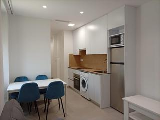 Location Appartement  Avenida del capitán moreno. Precisioso piso junto a gran vía y triunfo