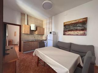 Location Appartement  Calle trinidad. Atención piso para estudiantes muy céntrico