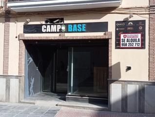 Miete Geschäftsraum  Calle de calderón. Se alquila local  en el centro de santa fe