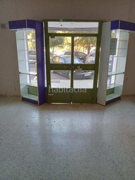Foto 0f6b4329-b377-4481-946c-5976d0c7479c. Alquiler local comercial  junto a fontiveros en Granada