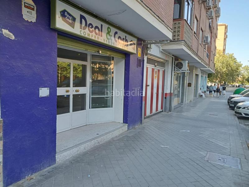 Foto 625b809a-7ca2-4aae-b474-bc930e8bbf90. Alquiler local comercial  junto a fontiveros en Granada
