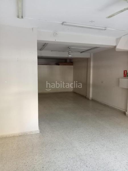 Foto 81cdf5f6-06b1-46e7-b6aa-fb2776644876. Alquiler local comercial  junto a fontiveros en Granada