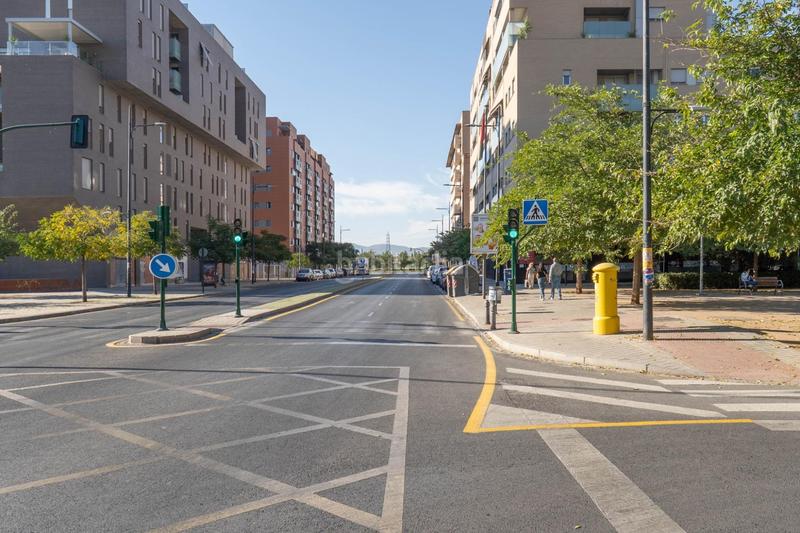 Foto f229ba0d-9c99-4bb9-8b72-fe06bb3311a9. Local comercial  en el pts en Campus de la Salud Granada