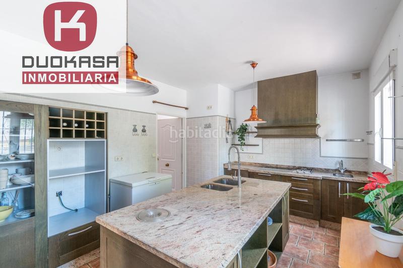 Foto c5a92e5c-8900-49c1-8810-c83beea56361. Chalet avec chauffage parking piscine dans Villa de Otura