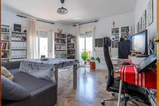 Pis en Cllar Vega. En venta piso en el centro de cllar vega haciendo esquina