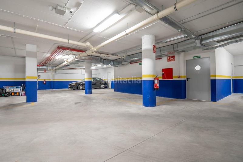 Foto b41b990b-ed3f-46b3-ba57-4f1cc75c7e53. Flat with heating parking pool in Campus de la Salud Armilla