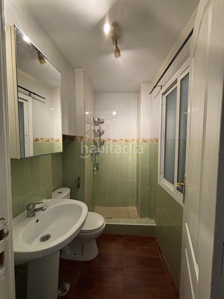 Foto 048ff7ec-ab3f-4292-a025-21fbb9a3a057. Lloguer estudi a Centro - Sagrario Granada