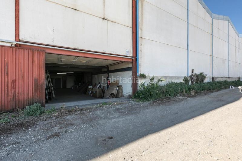 Foto 082d5516-3f78-4c35-ac67-ab61be4dc70f. Fabrikhalle in Cijuela