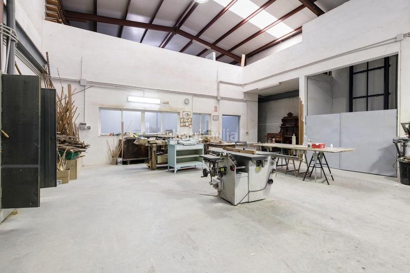 Foto 34680ff2-bee3-49d4-85c8-dade8eca79c7. Fabrikhalle in Cijuela