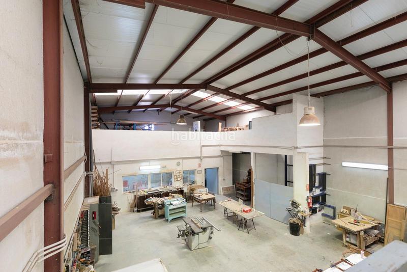 Foto 563176c8-f5b2-4f13-b16a-2ae2eab9cb14. Fabrikhalle in Cijuela