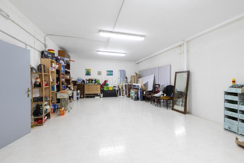 Foto 748d061e-bec2-4bb2-8036-954dbde67ee2. Fabrikhalle in Cijuela